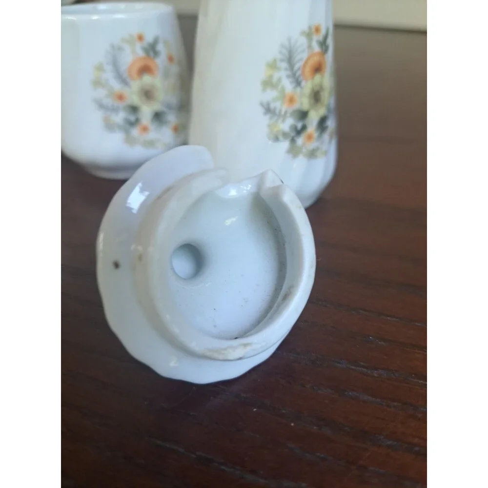 Vintage White With Floral Pattern Ceramic Salt Shaker, Pepper Shaker And...
